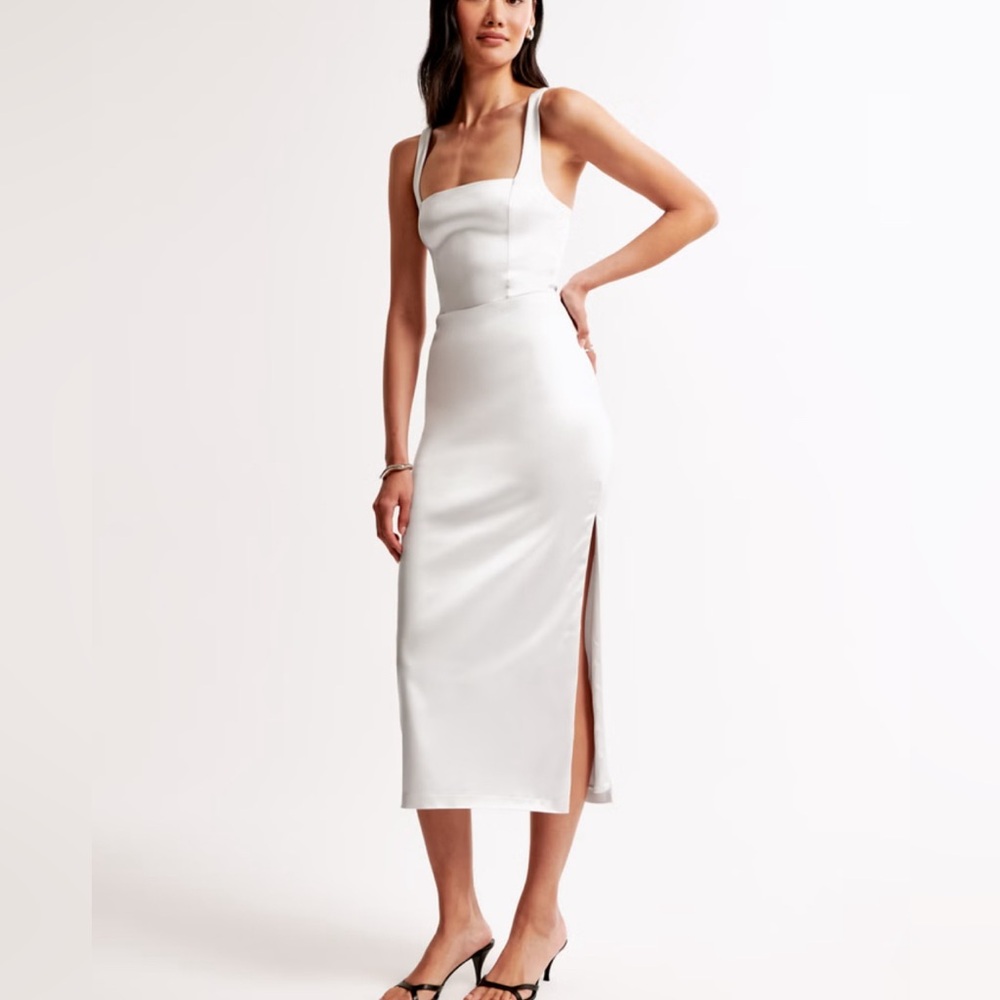 ABERCROMBIE and FITCH White Midi Dress